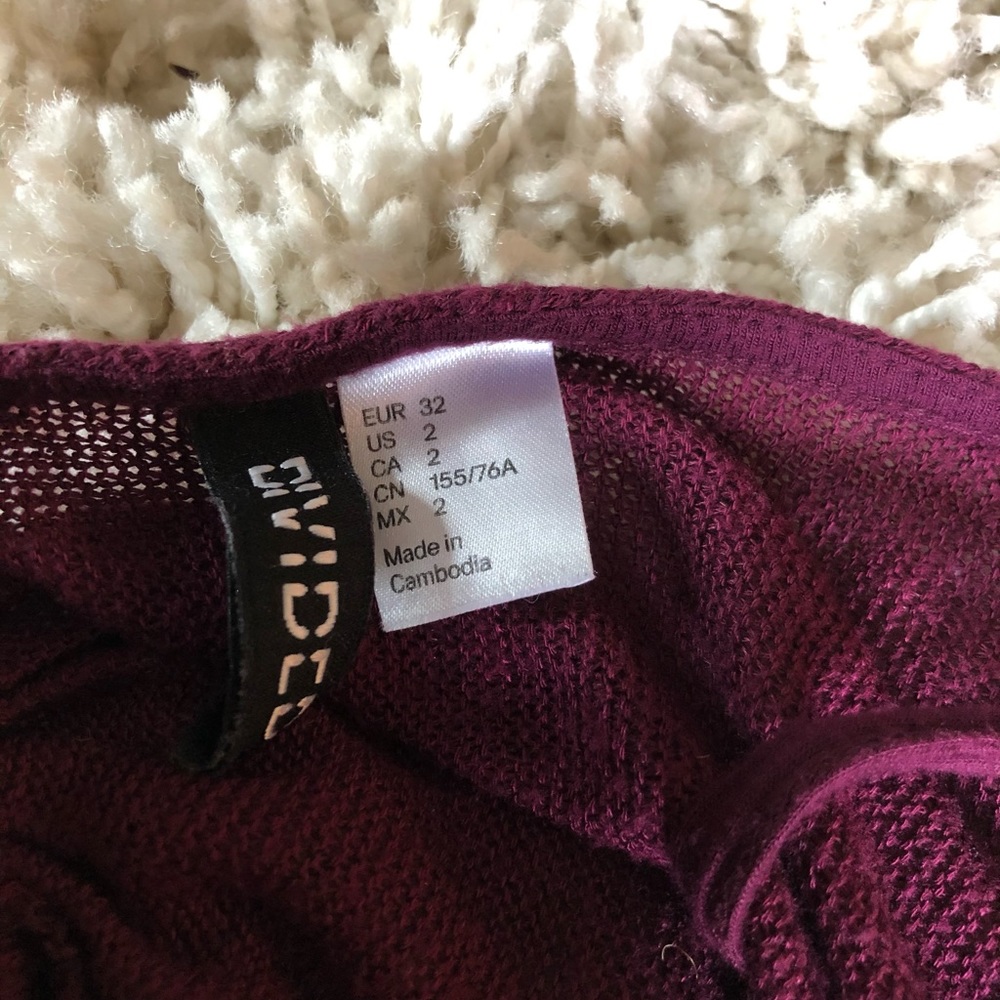 H&M Sweater - Picture 3 of 3